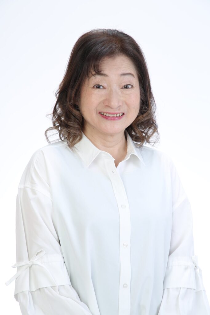 小林千鶴