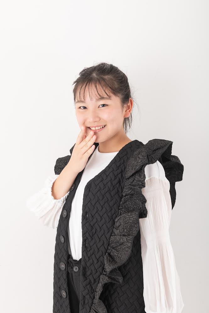 小林めいか